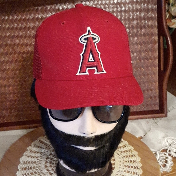 😇GENUINE LOS ANGELES ANGELS BASEBALL CAP/HAT ~ NEW ERA 9FIFTY ~MLB~ OFFICIAL - Picture 1 of 10